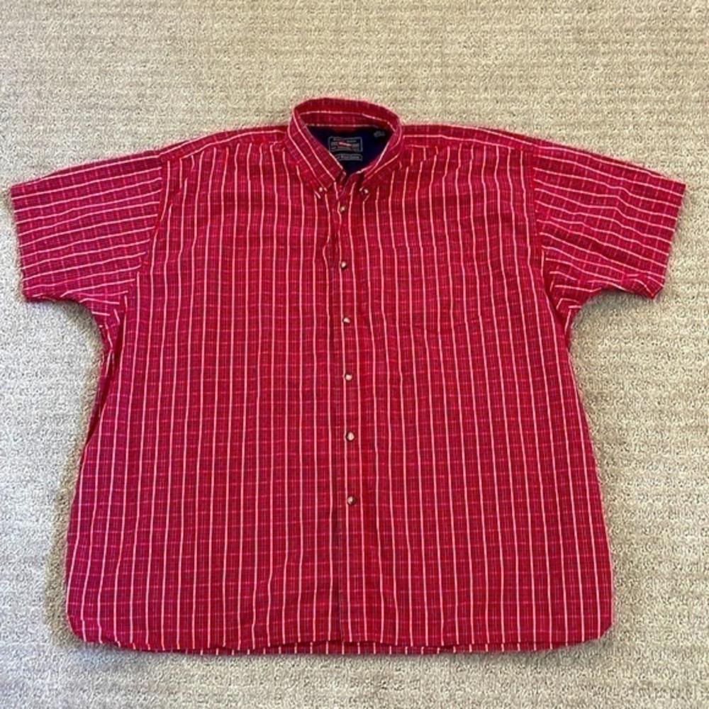 Wrangler Red, White & Blue Plaid Short Sleeve Button Down Shirt